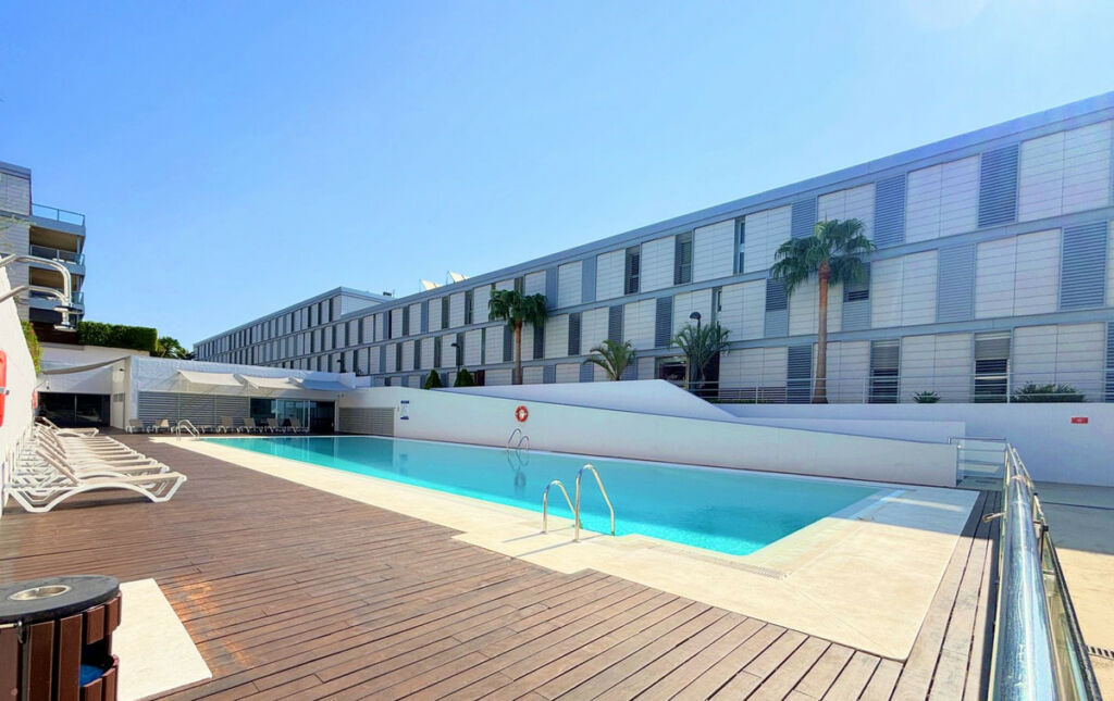 Penthouse La Duquesa Málaga - image 50