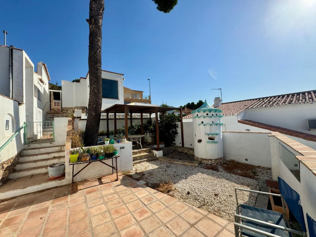 Detached Villa Benalmadena Pueblo Málaga - image 50