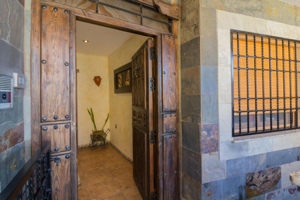 Detached Villa Redován Alicante - image 50