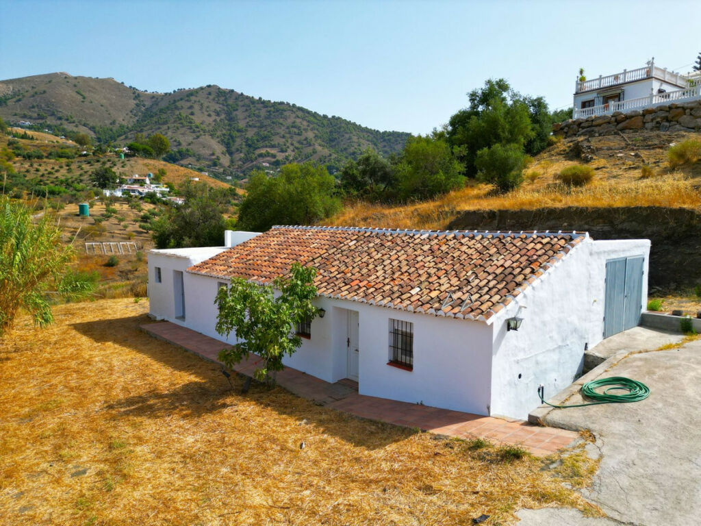 Detached Villa Cómpeta Málaga - image 49