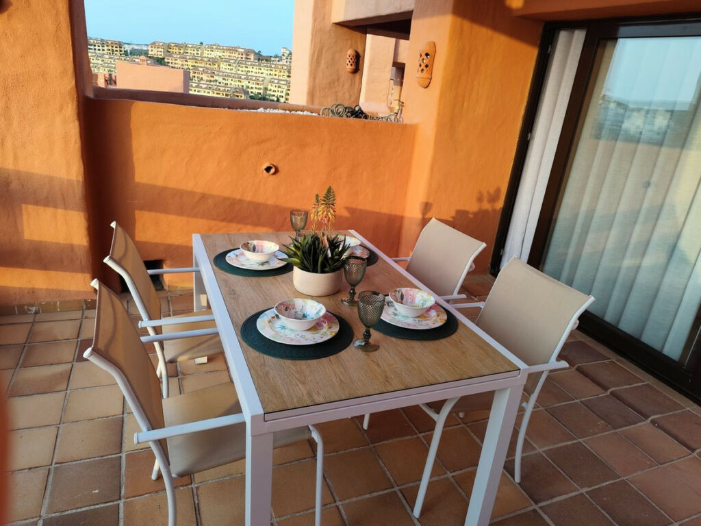 Middle Floor Apartment La Duquesa Málaga - image 44