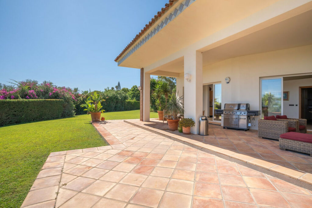 Detached Villa Benahavís Málaga - image 51