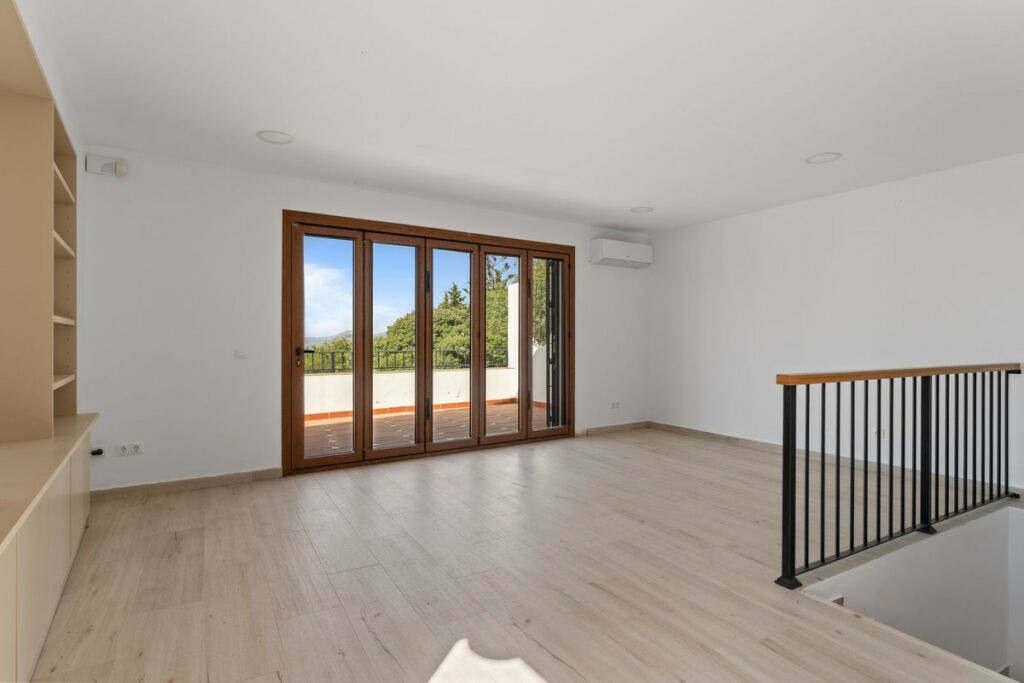 Detached Villa Mijas Málaga - image 51