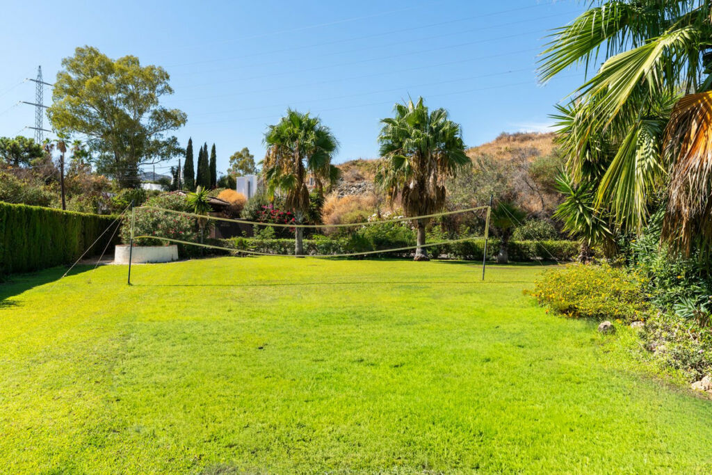 Detached Villa Benahavís Málaga - image 52