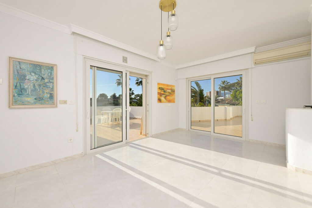 Detached Villa Marbesa Málaga - image 52
