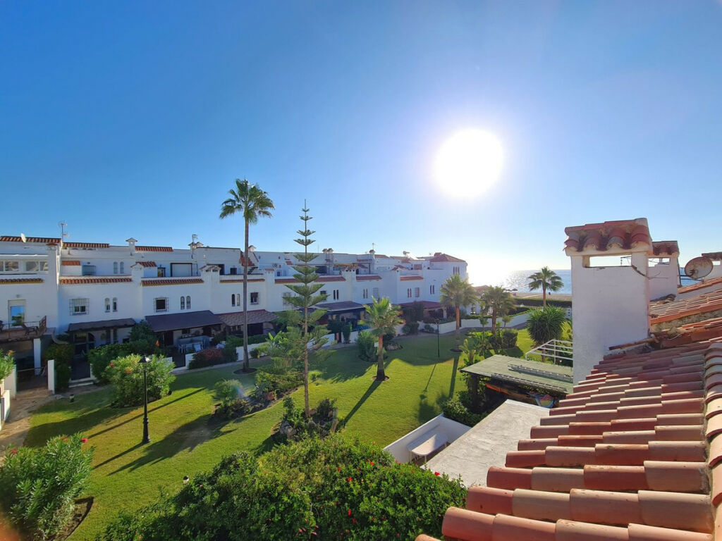 Semi-Detached House Casares Playa Málaga - image 53