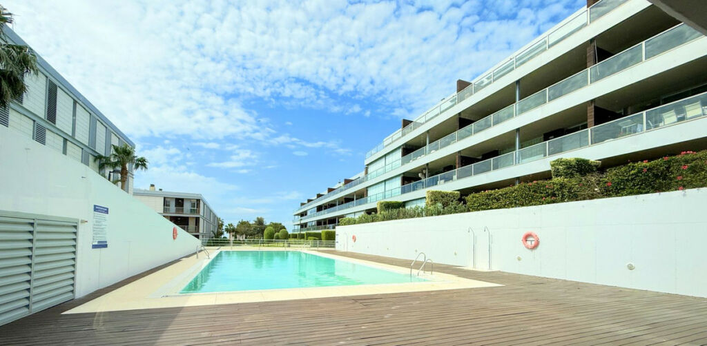 Penthouse La Duquesa Málaga - image 53