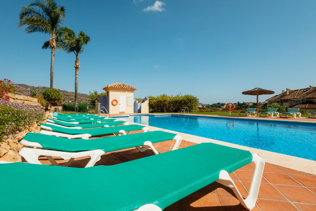 Middle Floor Apartment Elviria Málaga - image 53