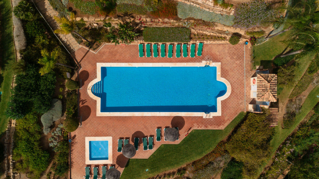 Middle Floor Apartment Elviria Málaga - image 54