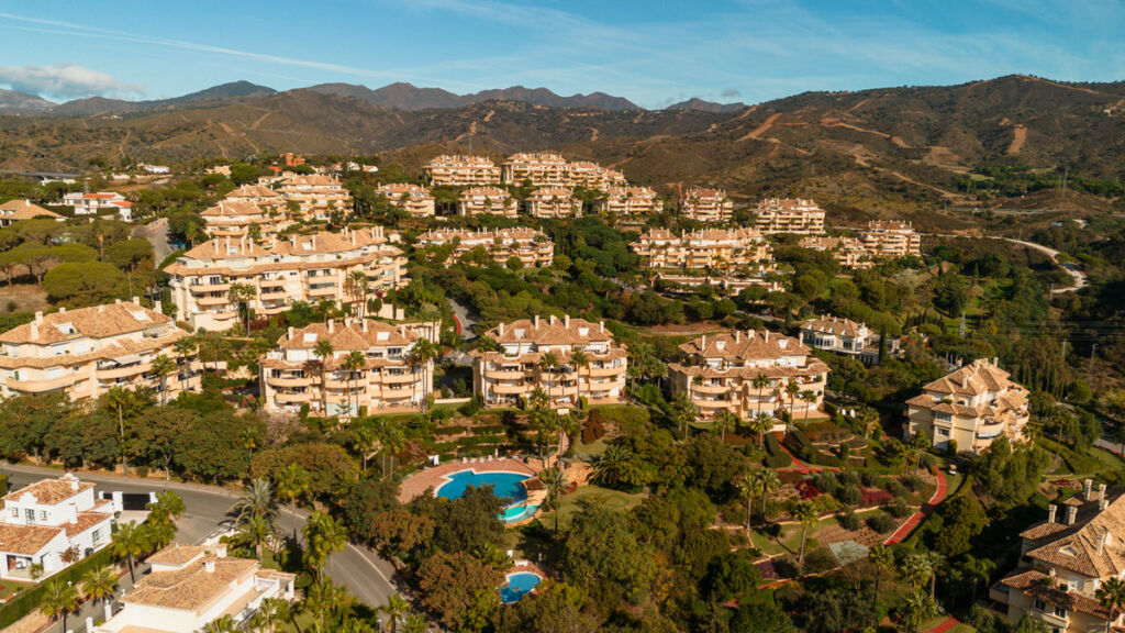 Middle Floor Apartment Elviria Málaga - image 55