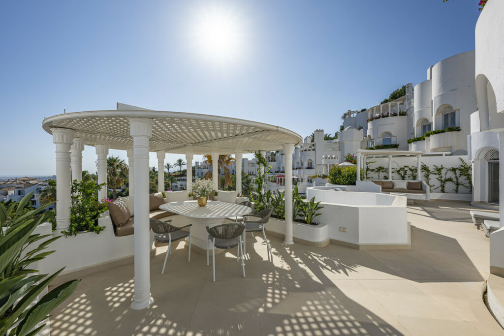 Middle Floor Apartment The Golden Mile Málaga - image 54