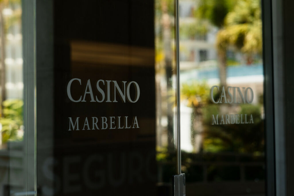 Middle Floor Apartment Puerto Banús Málaga - image 56