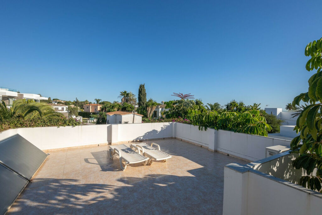 Detached Villa Marbesa Málaga - image 56