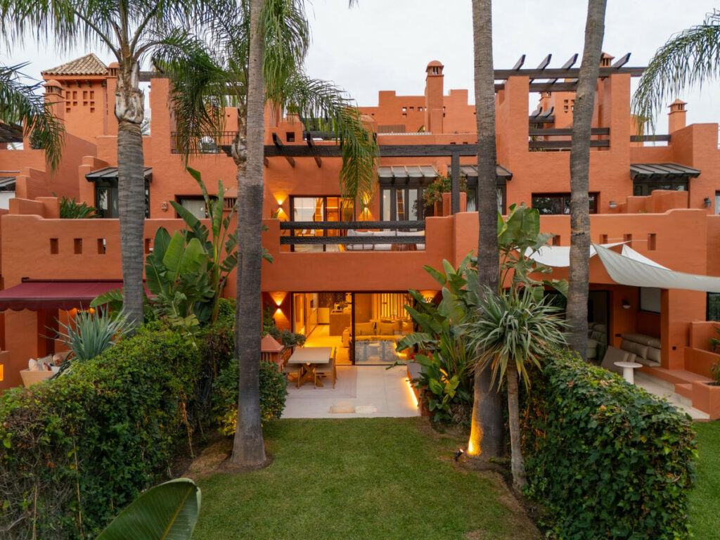 Semi-Detached House The Golden Mile Málaga - image 57