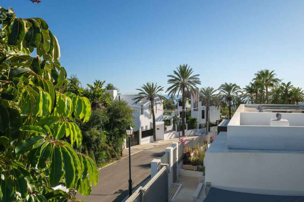 Detached Villa Marbesa Málaga - image 58