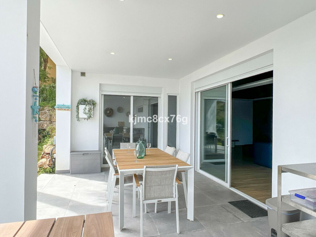 Detached Villa Riviera del Sol Málaga - image 58