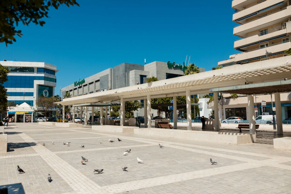 Middle Floor Apartment Puerto Banús Málaga - image 59