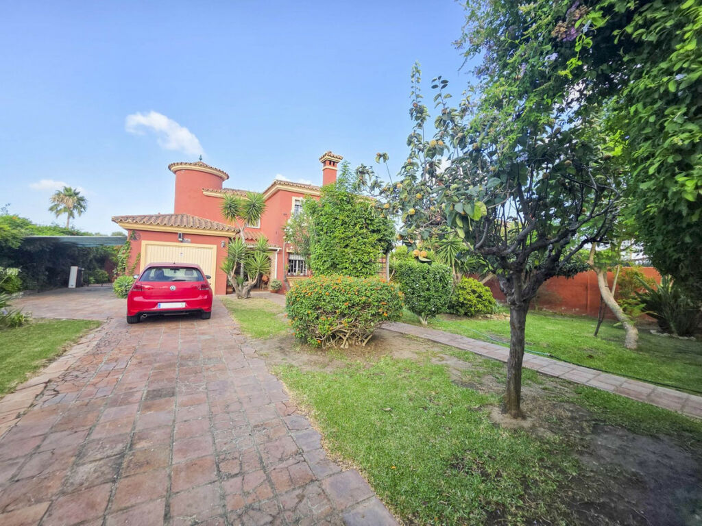 Detached Villa Guadacorte Cádiz - image 59