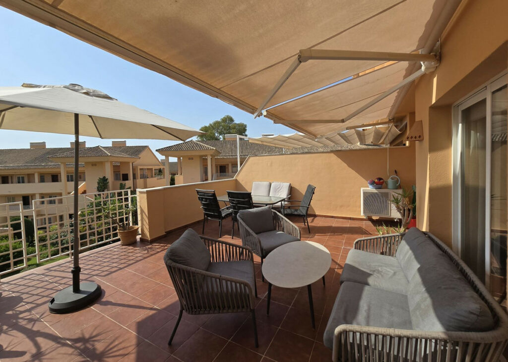 Penthouse Elviria Málaga - image 6