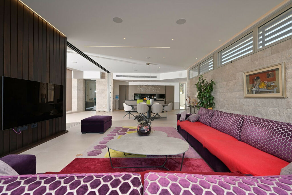 Detached Villa Marbesa Málaga - image 6