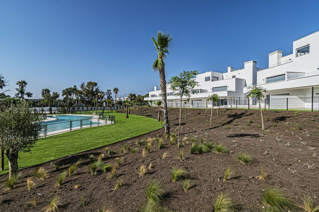 Ground Floor Apartment Bel Air Málaga - image 6