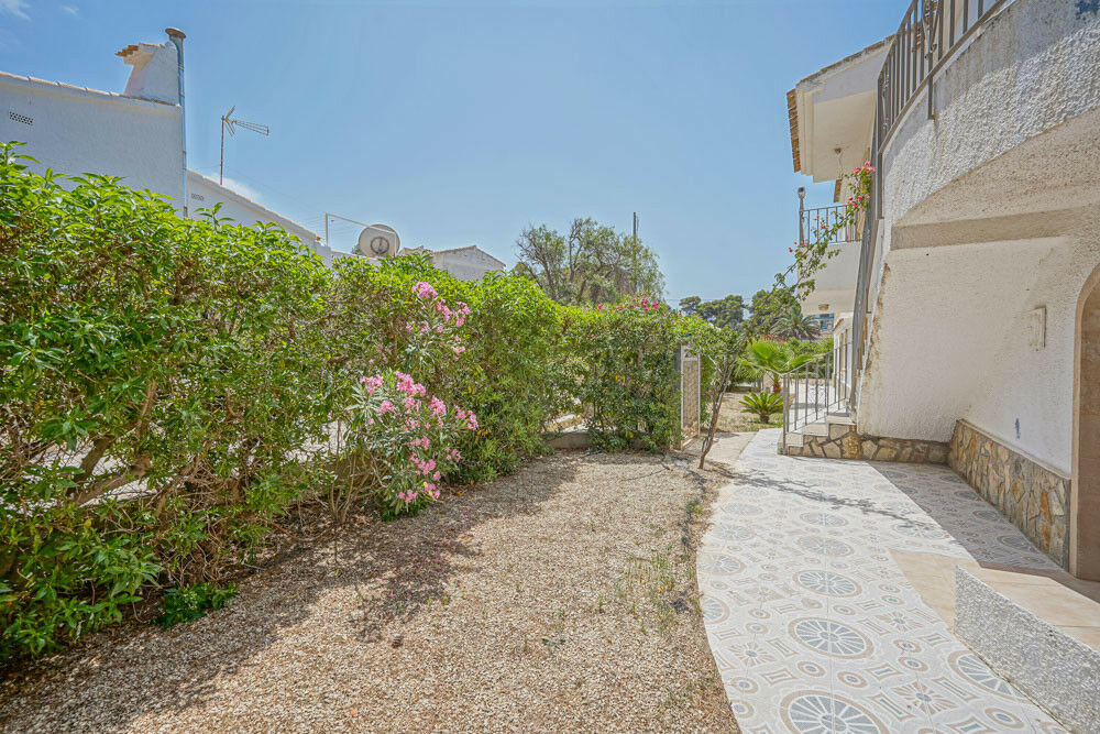 Detached Villa Javea Alicante - image 6