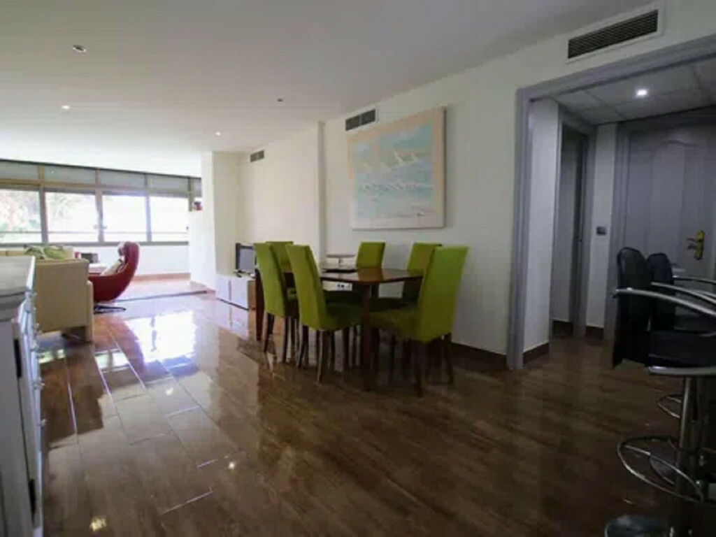 Middle Floor Apartment Torremolinos Málaga - image 6