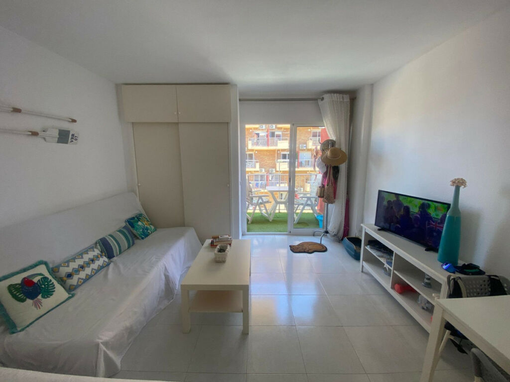 Middle Floor Studio Arroyo de la Miel Málaga - image 13