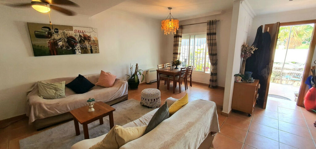 Townhouse Fuengirola Málaga - image 6