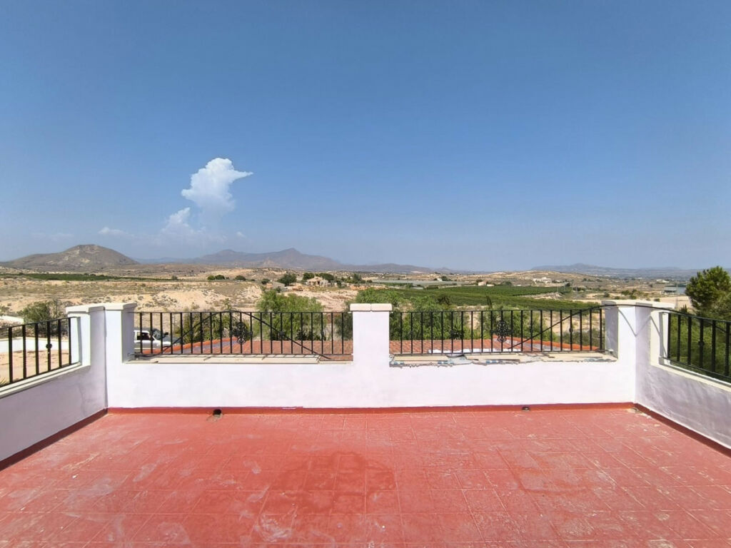 Detached Villa Novelda Alicante - image 6