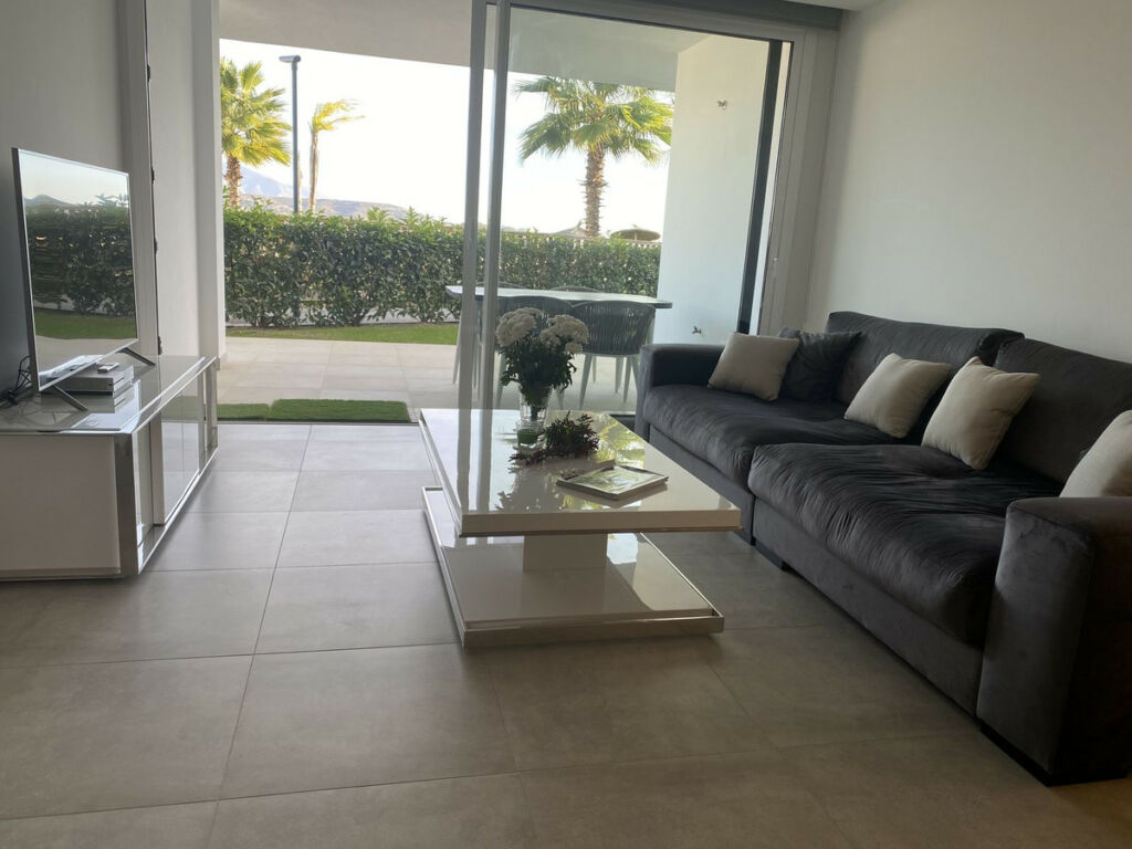 Ground Floor Apartment La Cala de Mijas Málaga - image 6