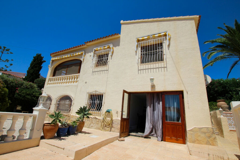 Detached Villa Calpe Alicante - image 6