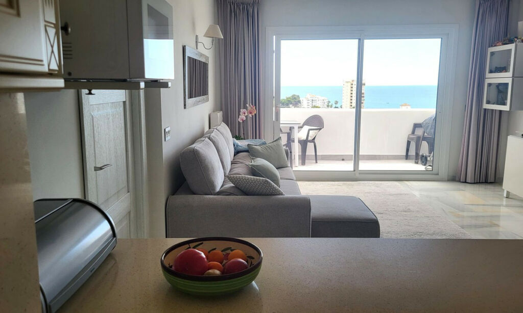 Top Floor Apartment Riviera del Sol Málaga - image 6
