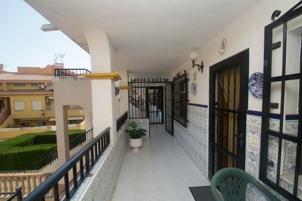 Middle Floor Apartment Mar Azul Alicante - image 6