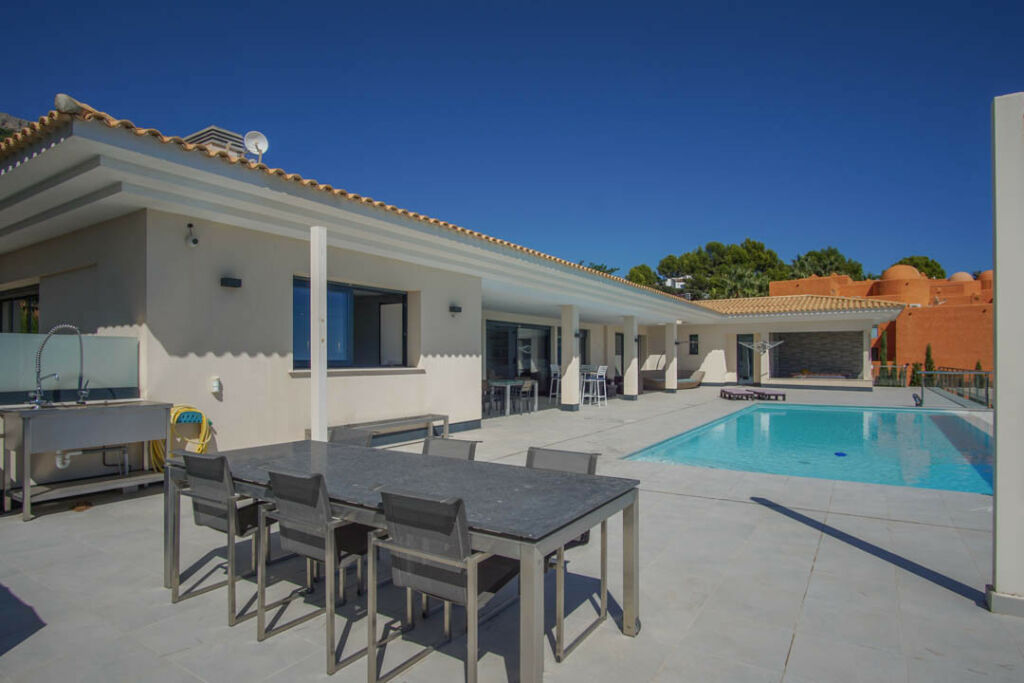 Detached Villa Altea Alicante - image 6