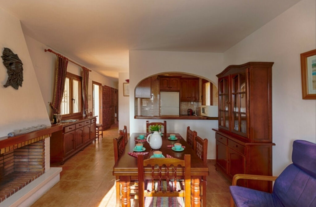 Detached Villa Calpe Alicante - image 6
