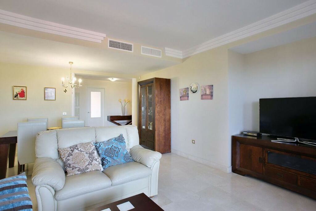 Penthouse Duplex Benahavís Málaga - image 6