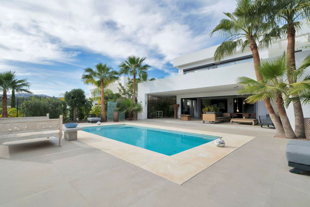 Detached Villa La Cala Golf Málaga - image 2