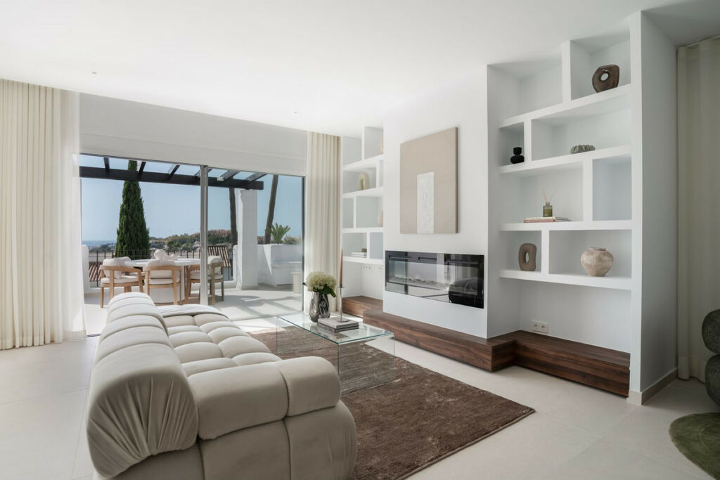 Penthouse Duplex Nueva Andalucía Málaga - image 6