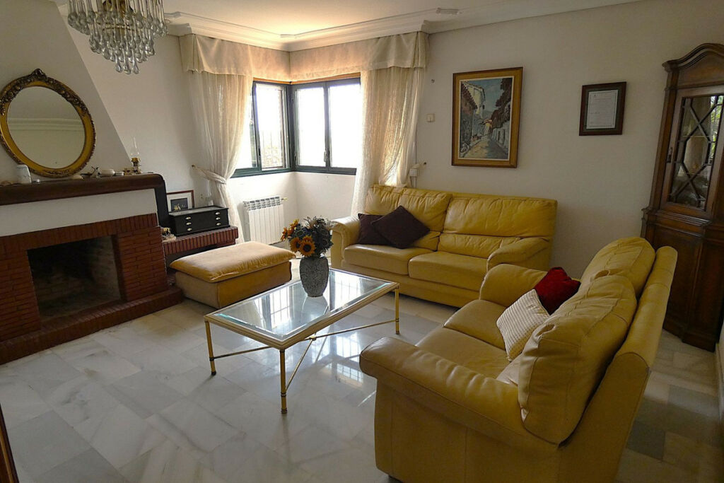 Detached Villa Marbella Málaga - image 10