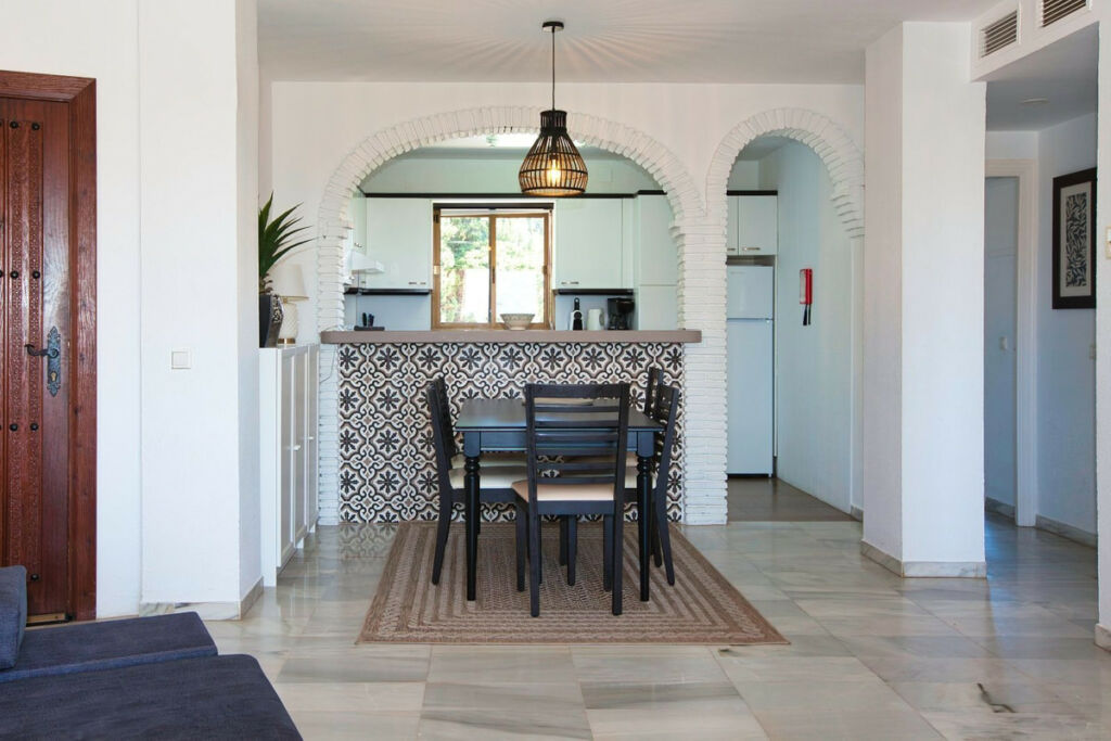 Middle Floor Apartment Mijas Costa Málaga - image 6