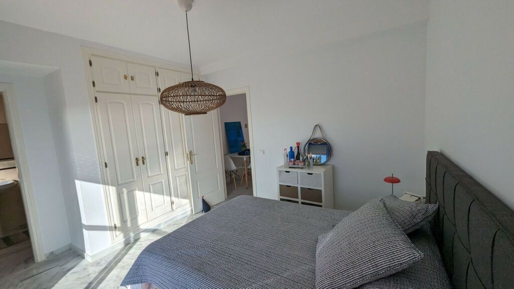 Penthouse La Duquesa Málaga - image 6