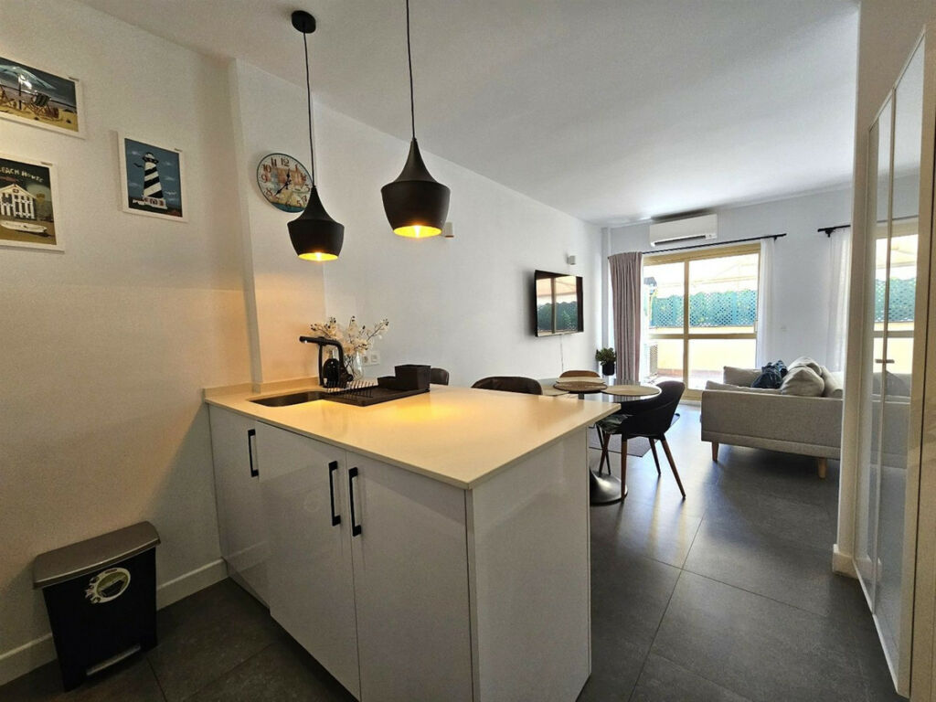 Ground Floor Studio Elviria Málaga - image 6