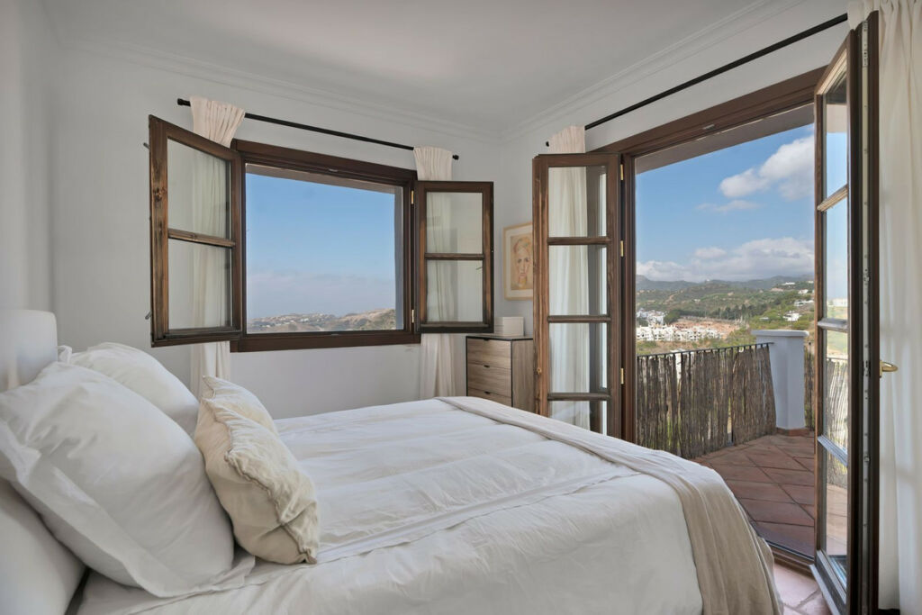 Penthouse La Heredia Málaga - image 6