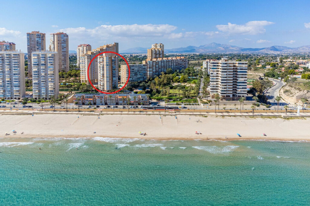 Middle Floor Apartment El Campello Alicante - image 8