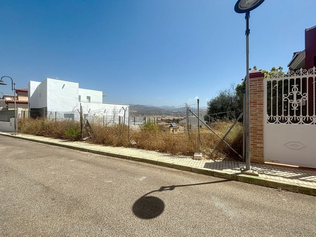Residential Plot Torre del Mar Málaga - image 6