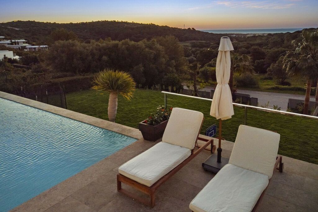 Detached Villa Sotogrande Cádiz - image 6