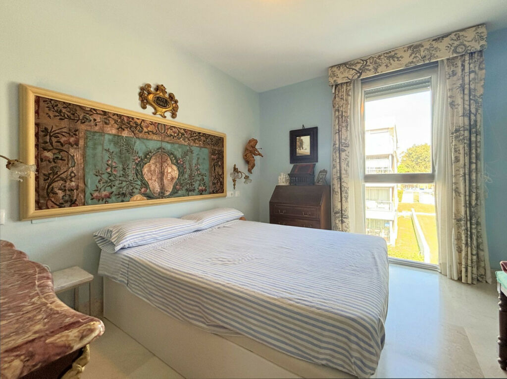 Penthouse La Duquesa Málaga - image 6