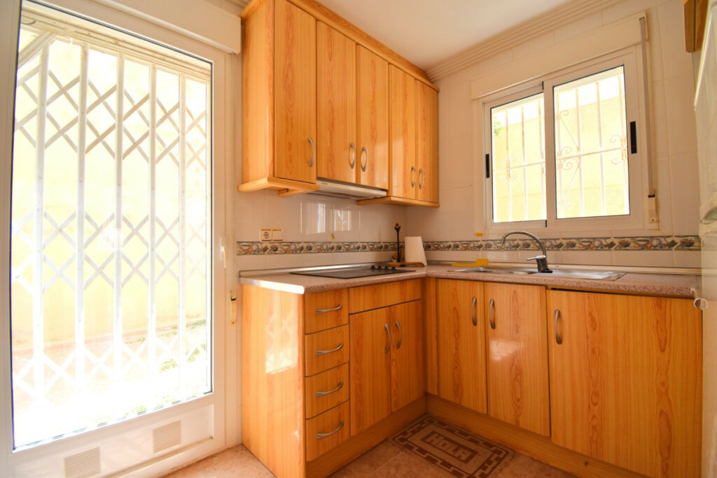Semi-Detached House Blue Lagoon Alicante - image 5