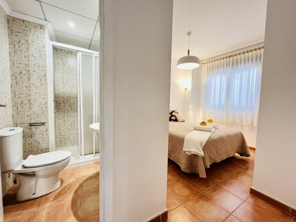 Middle Floor Apartment Guardamar del Segura Alicante - image 6